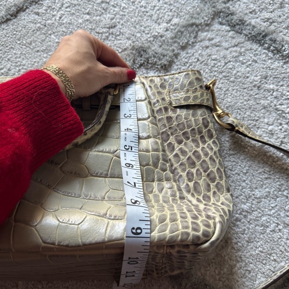 Dooney and Bourke Satchel Bag croc embossed reptile gray cream leather - Picture 8 of 14